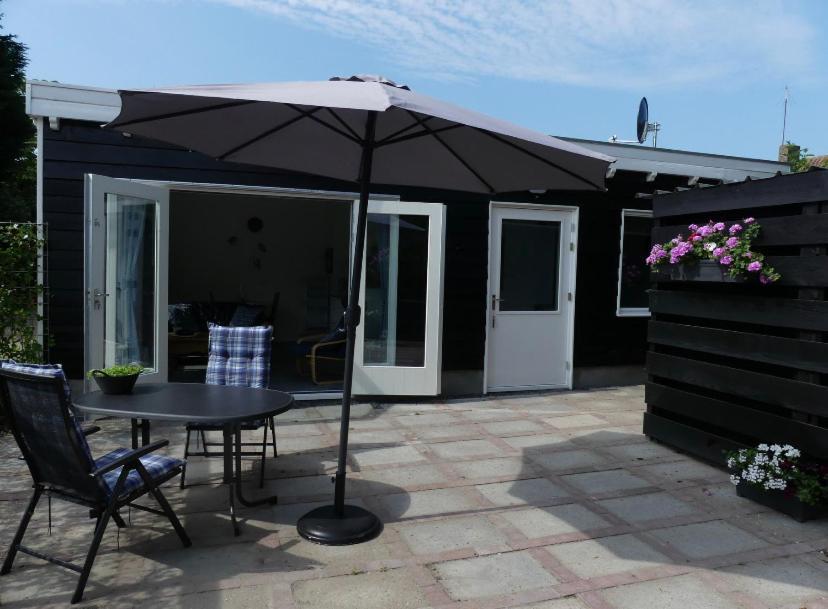 Appartement Boomgaard Vrouwenpolder Exterior photo